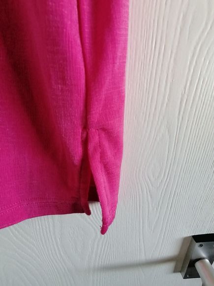 Essence Womens Top Size 18 To 20 Short Sleeved cerise pink relaxed fit plush - Picture 6 of 11